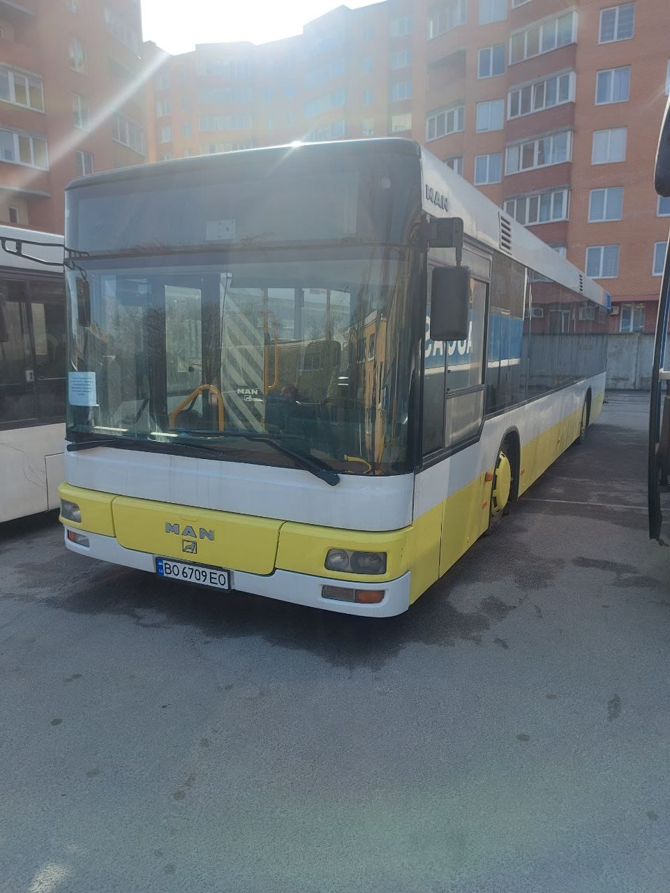 Заліщицька міська територіальна громада отримала шкільний автобус