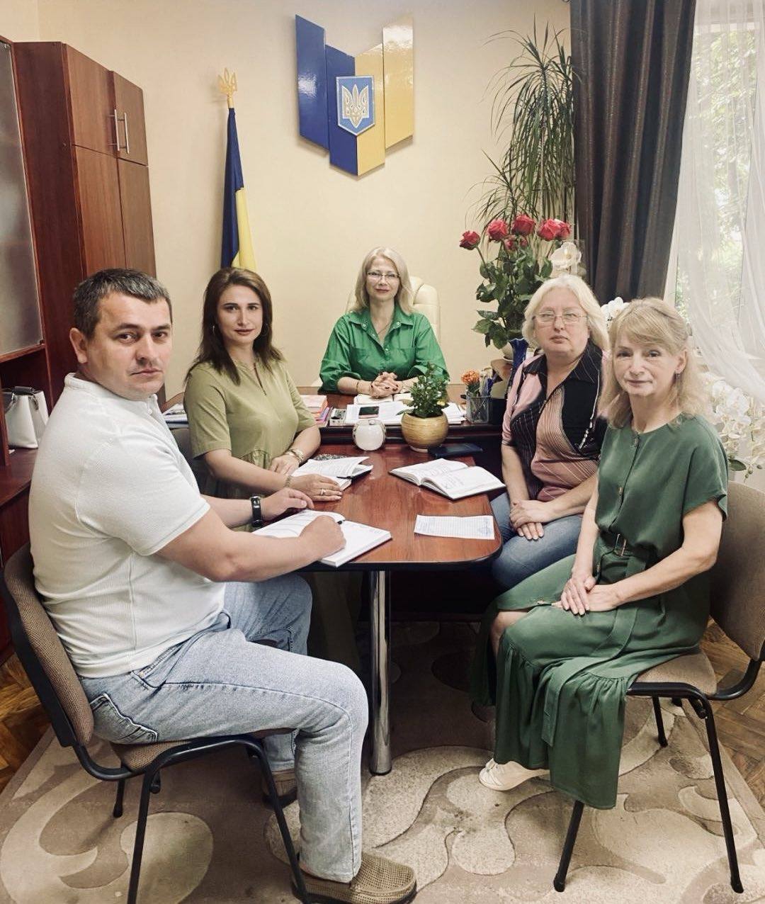 Робоча нарада апарату управління освіти